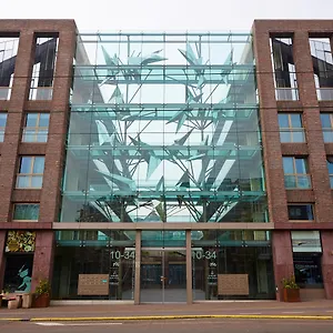 https://amadi-park-hotel.ihotelsrotterdam.com